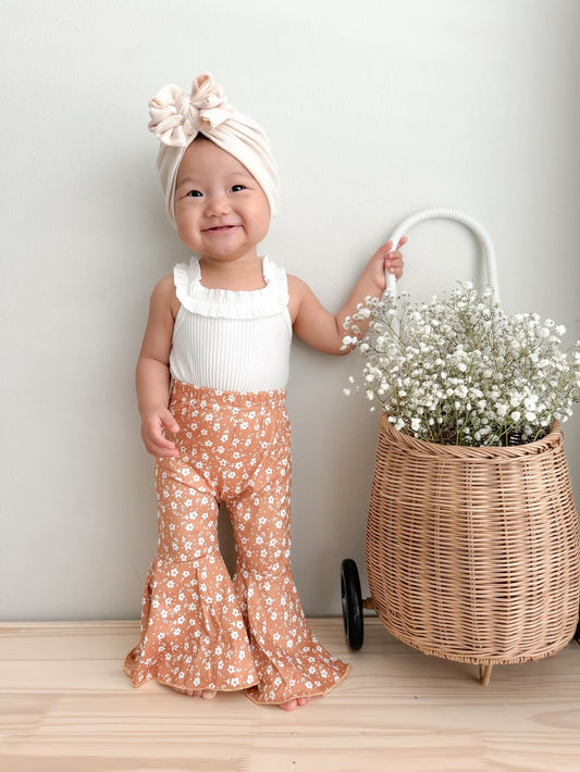 TANKTOP ONESIE AND FLOWER BELL-BOTTOMS