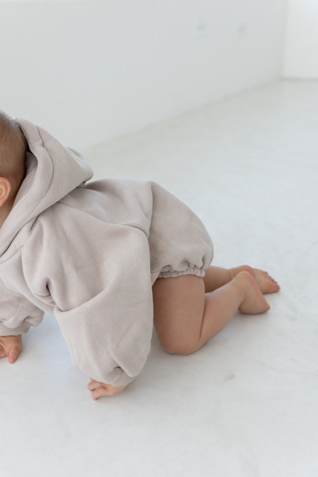 NEUTRAL BUBBLE ROMPER