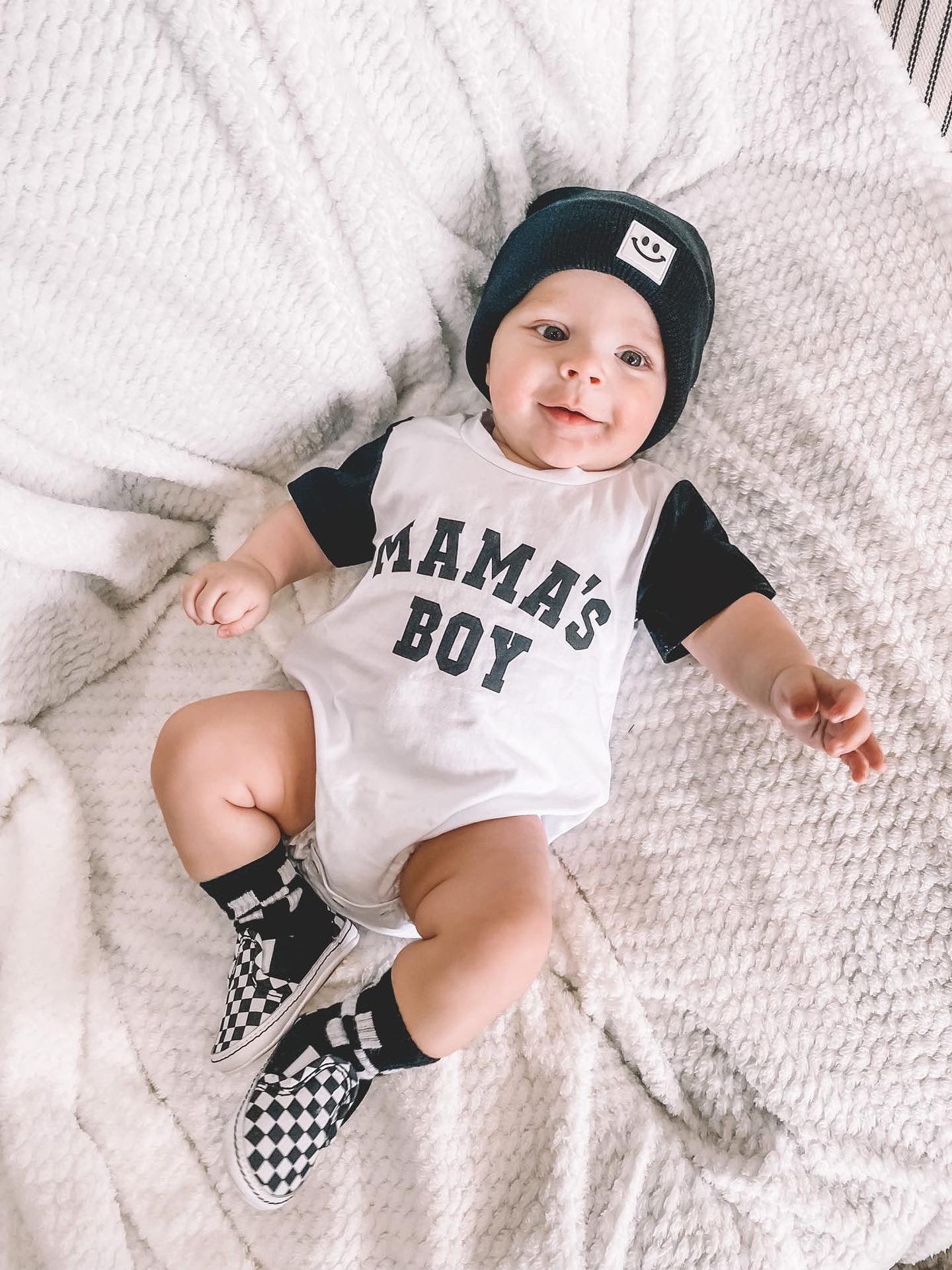 “MAMA’S BOY” TWO TONE SHORT SLEEVE ONESIE
