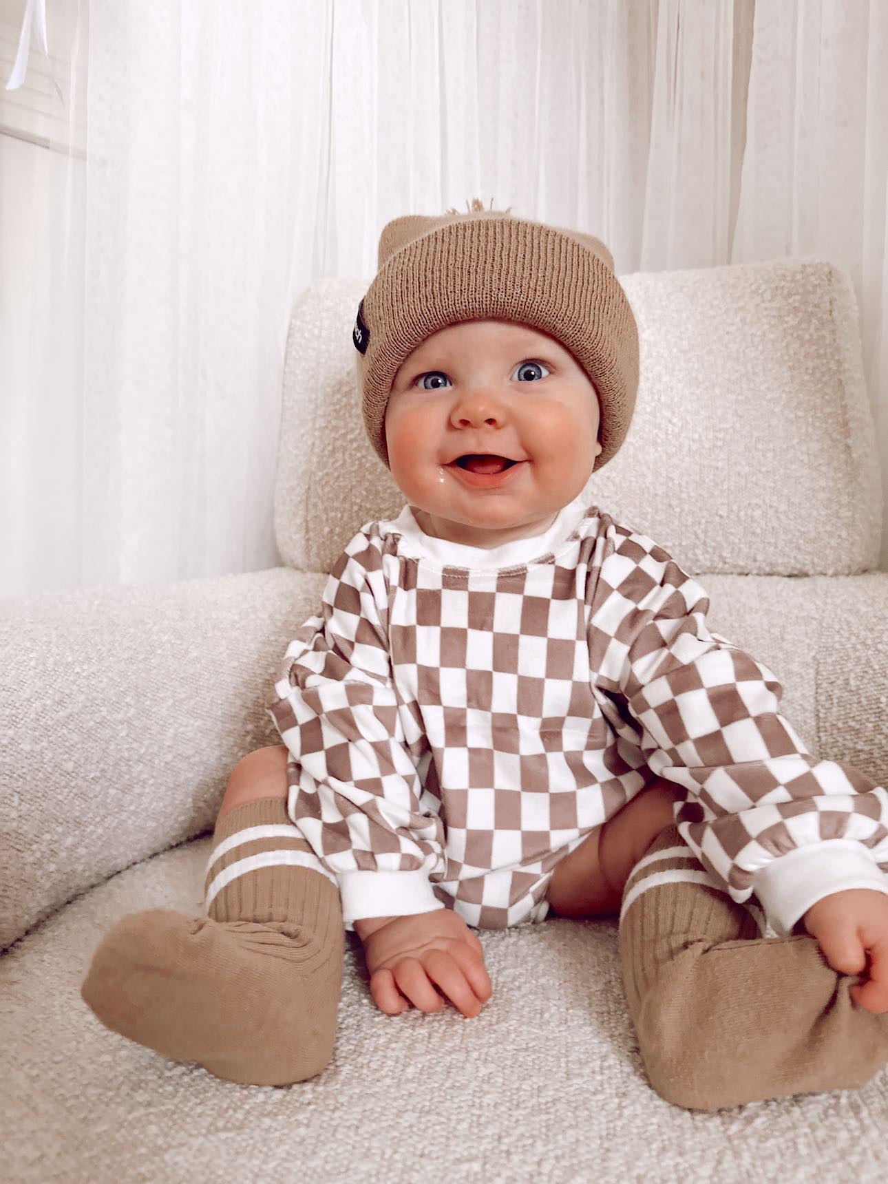 VELVET CHECKERED LONGSLEEVE ONESIE