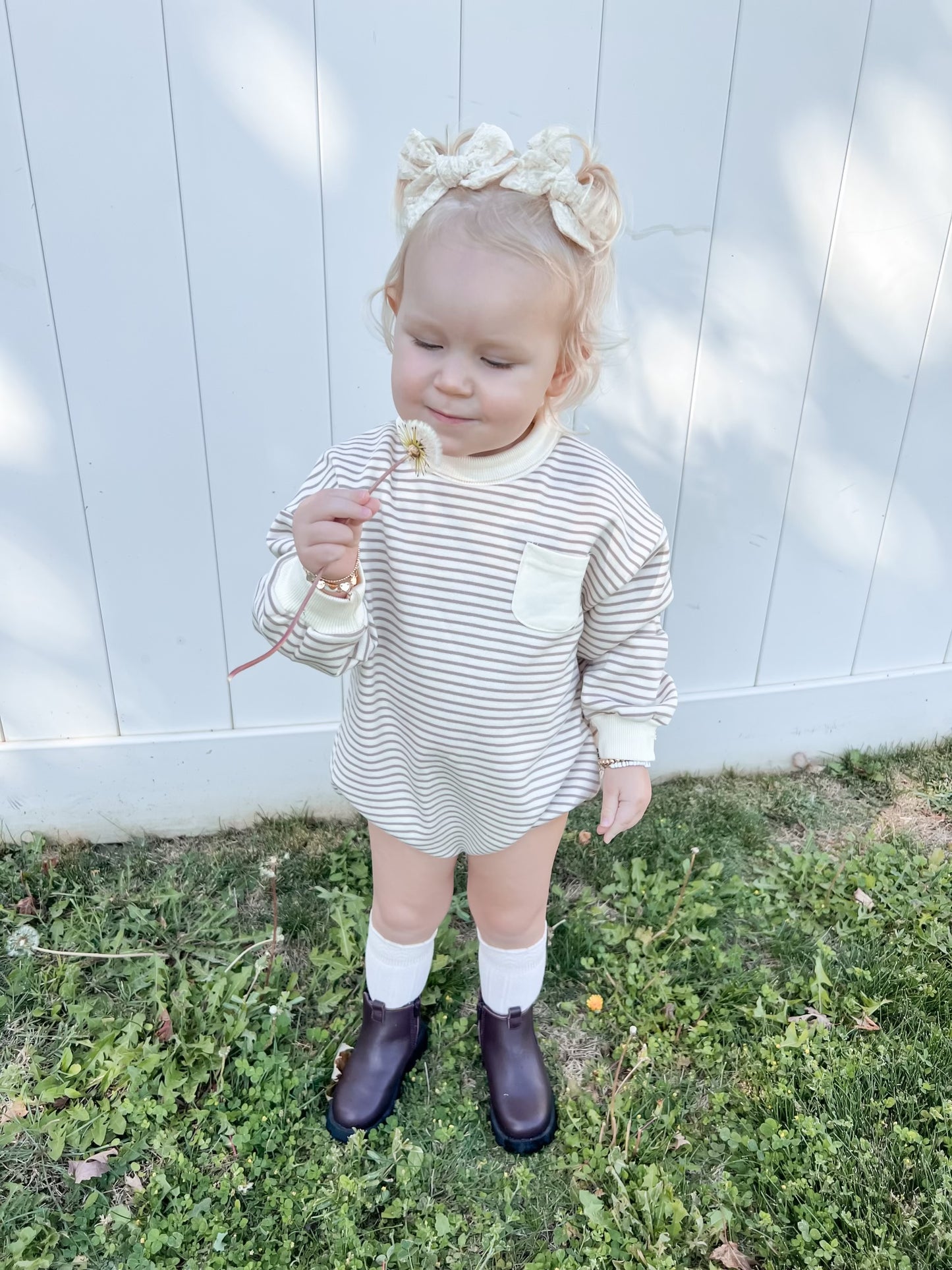 STRIPED BUBBLE ROMPER WITH COLLAR