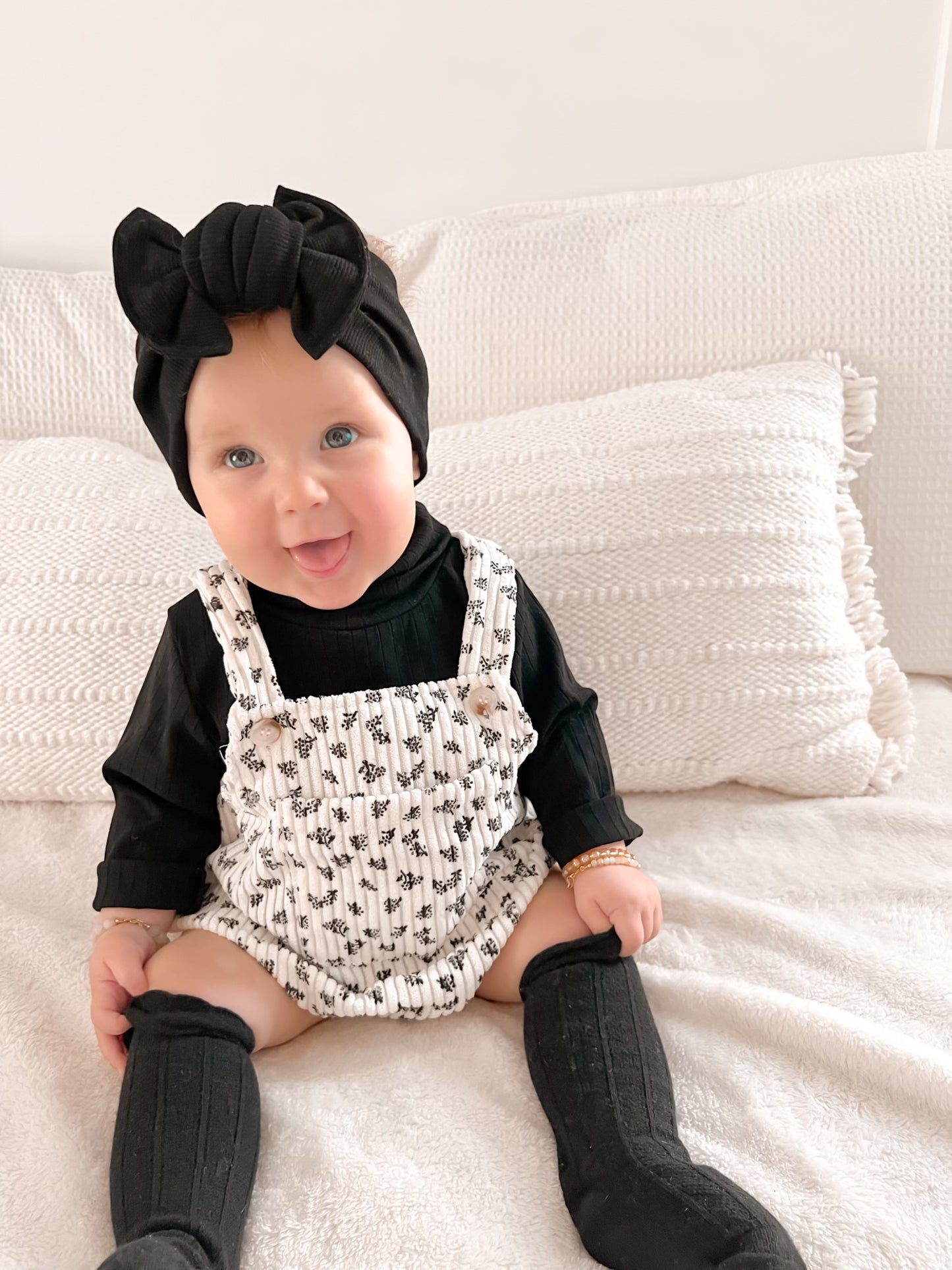 BLACK LONG SLEEVE RIBBED TURTLENECK ONESIE